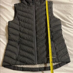 NWOT 80% down vest Eddie Bauer S